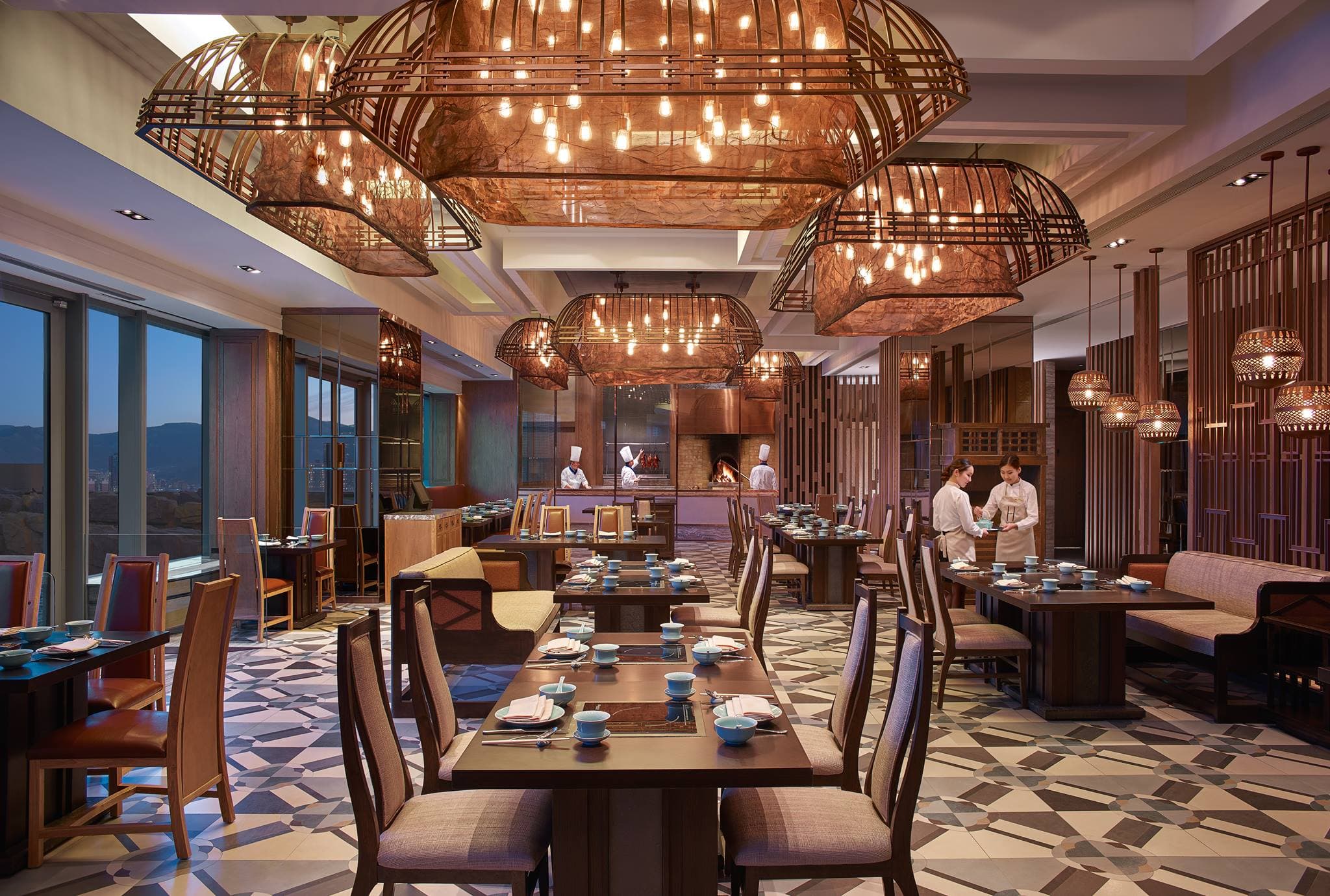 Hutong Restaurant
