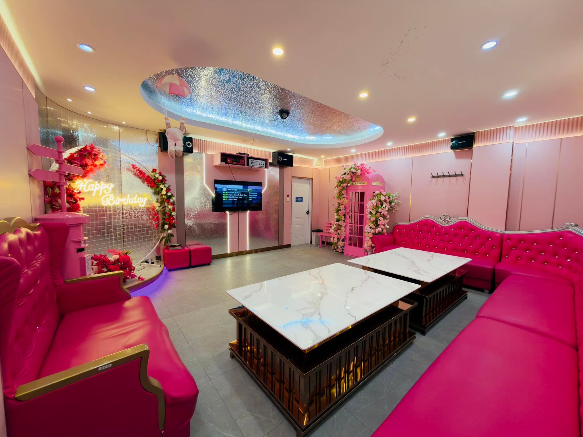 Luxury Karaoke ViP