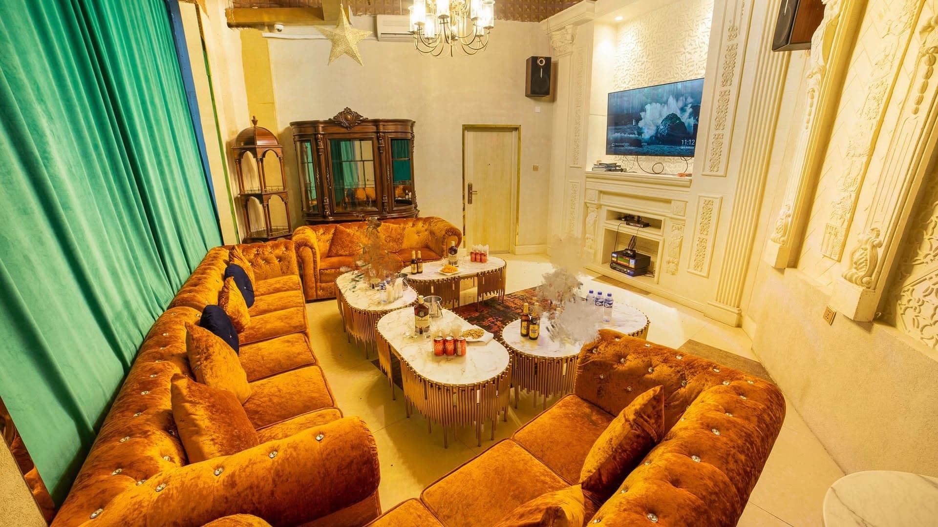 Elegance Vip Karaoke